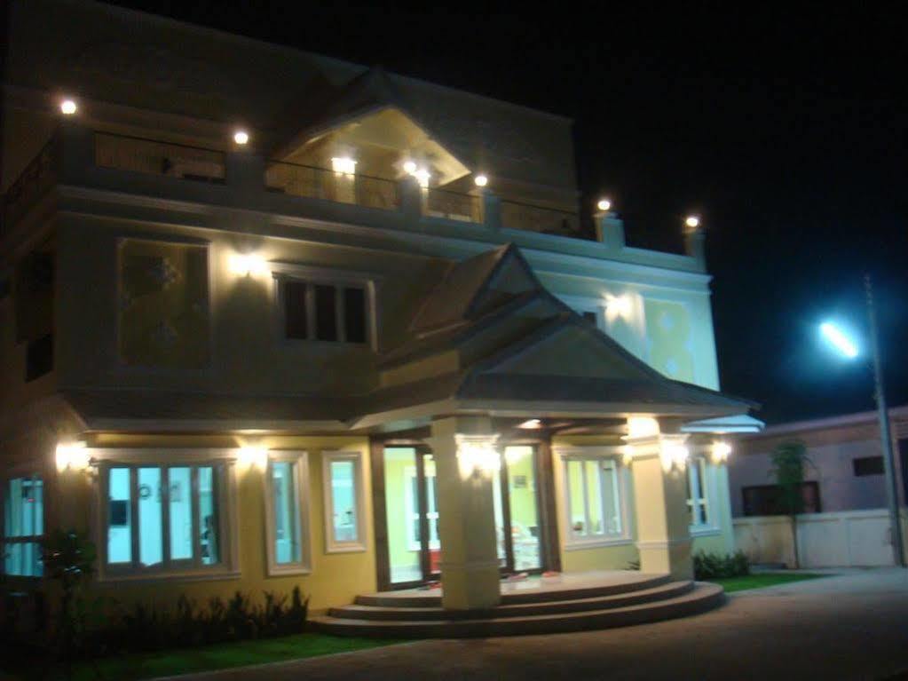 The Target Residence Chiang Rai Eksteriør bilde